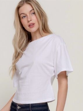 NWT Flutter Sleeve Tee